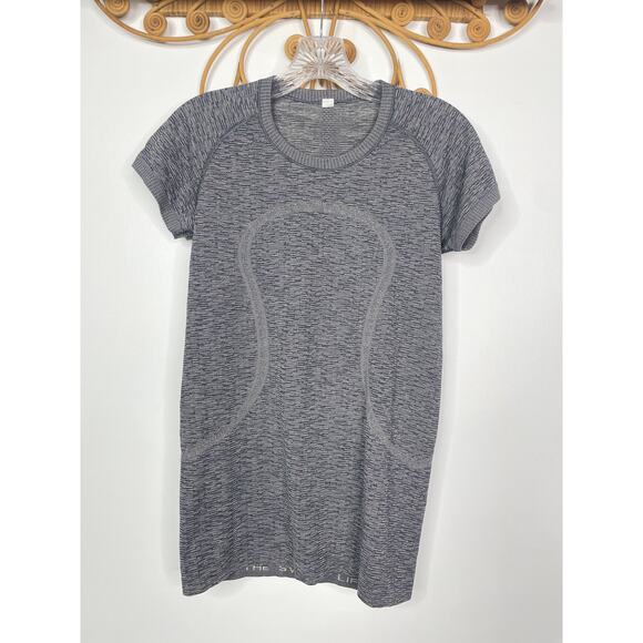 Lululemon women's swiftly tech short sleeve tee 8 - Picture 2 of 4